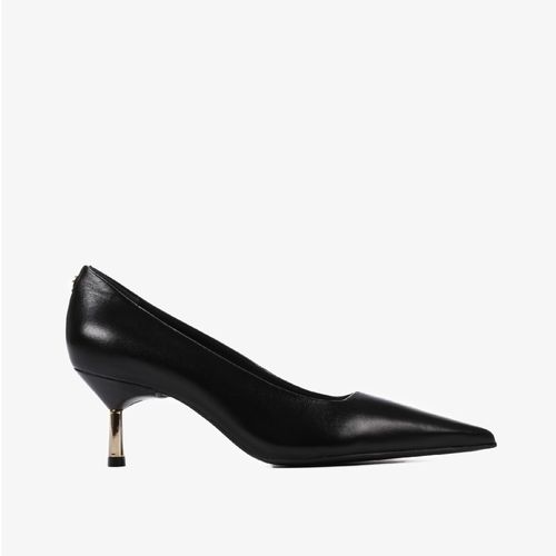 Scarpin Preto Salto Fino Baixo Couro