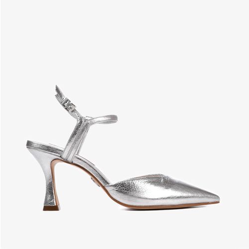 Slingback Metalizado Prata Salto Médio Fino Couro