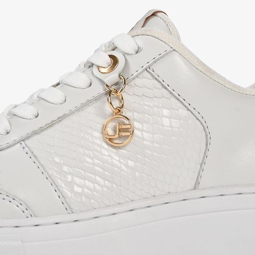 Tênis Branco Pingente Jb Couro