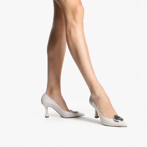 Scarpin Branco Blanc Salto Fino Médio Taça Couro