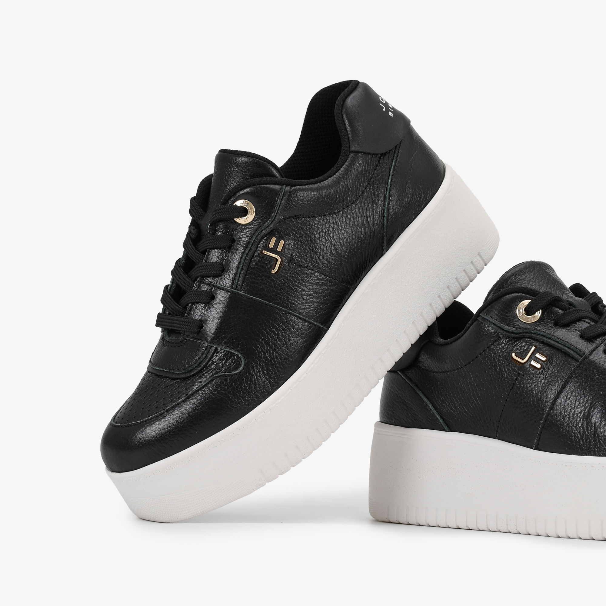 Calçados Femininos Tenis Jorge Bischoff Preto E Branco Tênis Croco