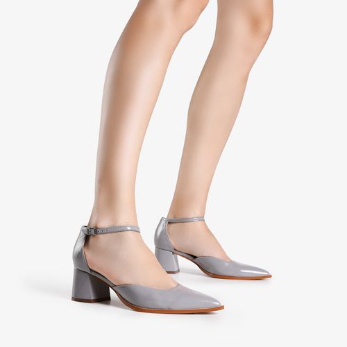 Scarpin Cinza Alasca Couro Brilhoso