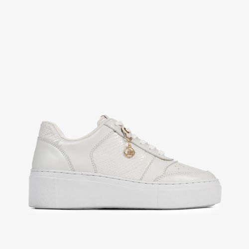 Tênis Branco Pingente Jb Couro