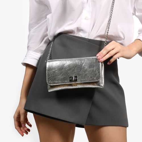Bolsa Transversal Prata Couro Brilhoso