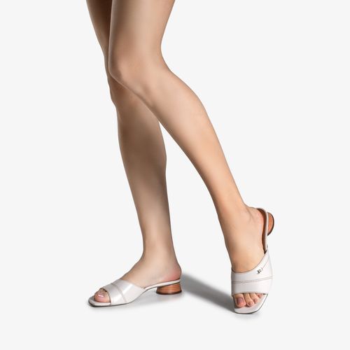 Tamanco Branco Blanc Salto Baixo Bloco Couro