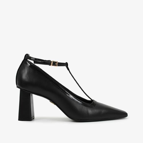 Scarpin Preto Couro