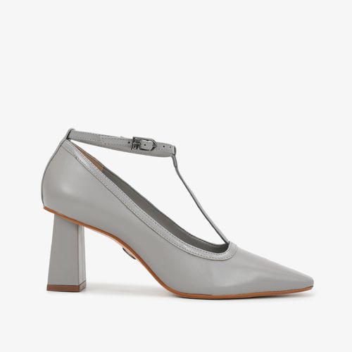 Scarpin Cinza Alasca Couro