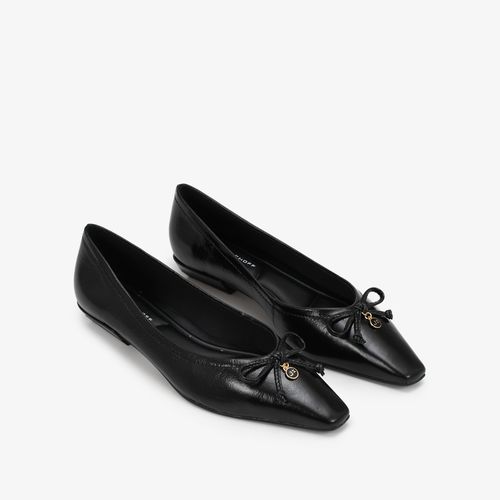 Sapatilha Preto Couro
