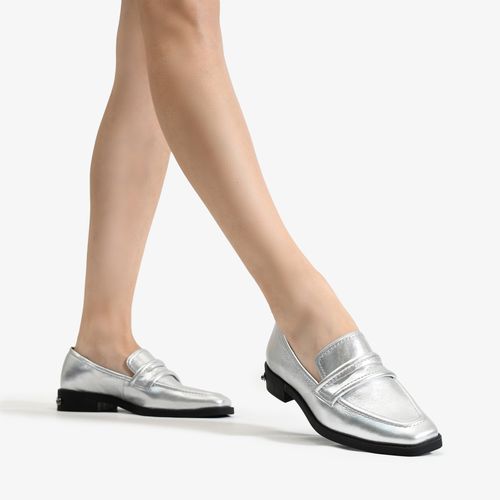 Loafer Salto Bloco Prata Metálico Couro
