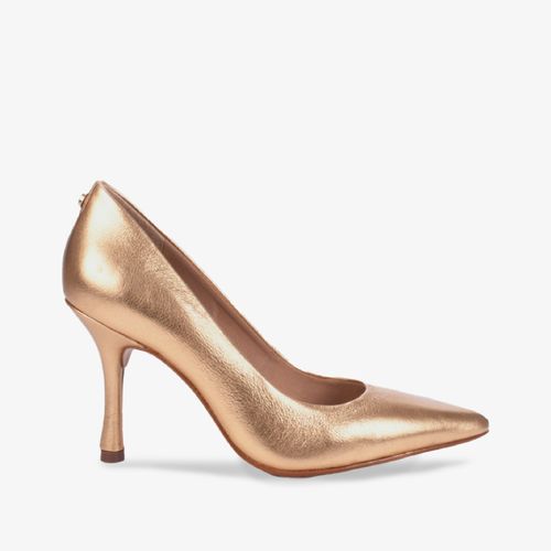 Scarpin Dourado Metalizado Salto Fino Couro
