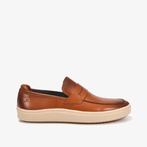 Tênis Slip On Caramelo Couro