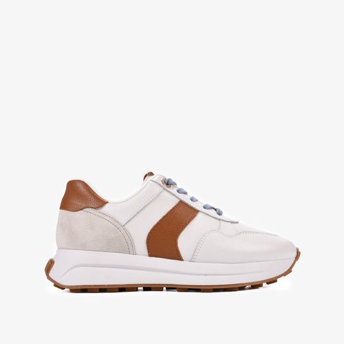 Tênis Jogger Branco Caramelo Gelo Camurça Couro