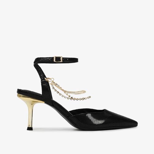 Slingback Bico Fino Preto Pingente Couro