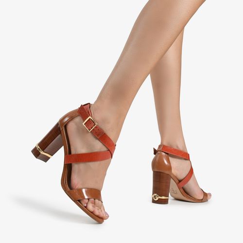 Sandália Salto Bloco Marrom Caramelo Couro Caseinado