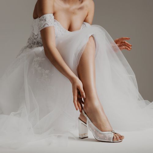 Sandália Branco Say Yes Tecido Renda Poá Couro Acetinado