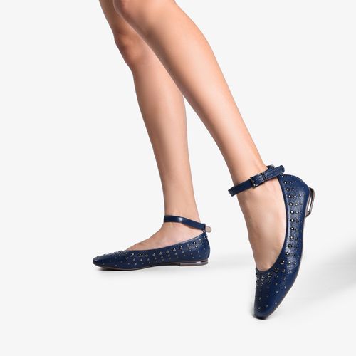 Sapatilha Azul Marinho Tachas Grafite Couro