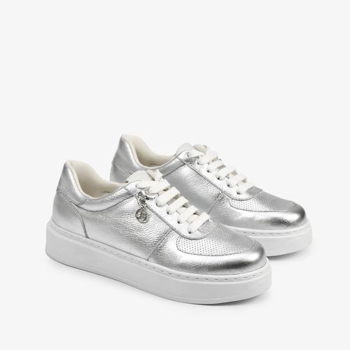 Calçado Fechado Feminino Tênis Couro Floter Fresh Metal Prata