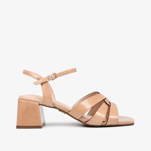 Sandália Nude Tiras Couro Caseinado