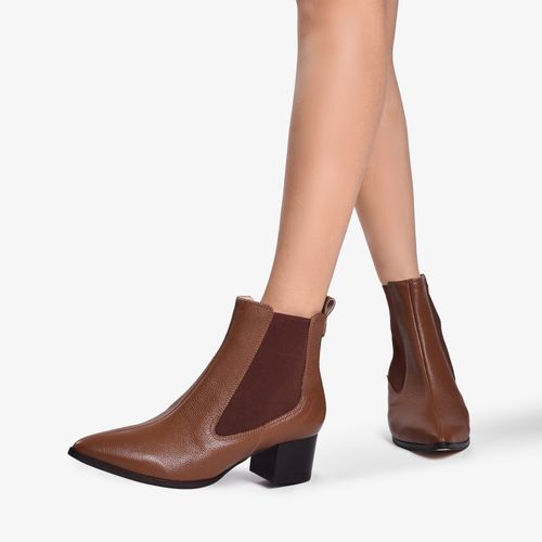 Bota Marrom Caramelo Cano Curto Couro