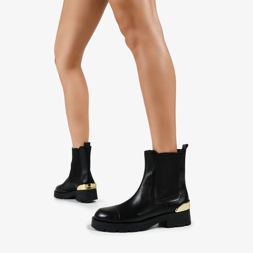 Bota Coturno Preto Cano Curto