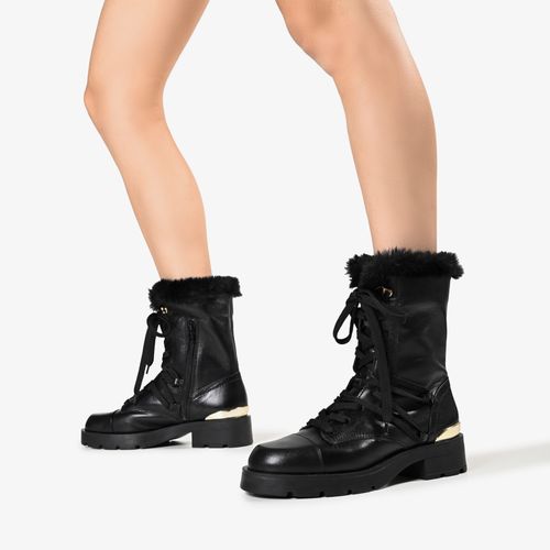 Bota Preto Pelo Couro